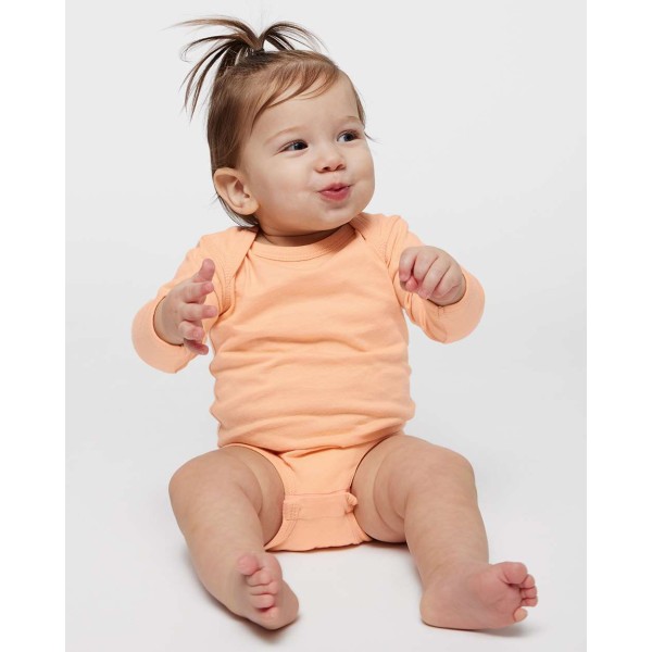 4421 Rabbit Skins Peachy